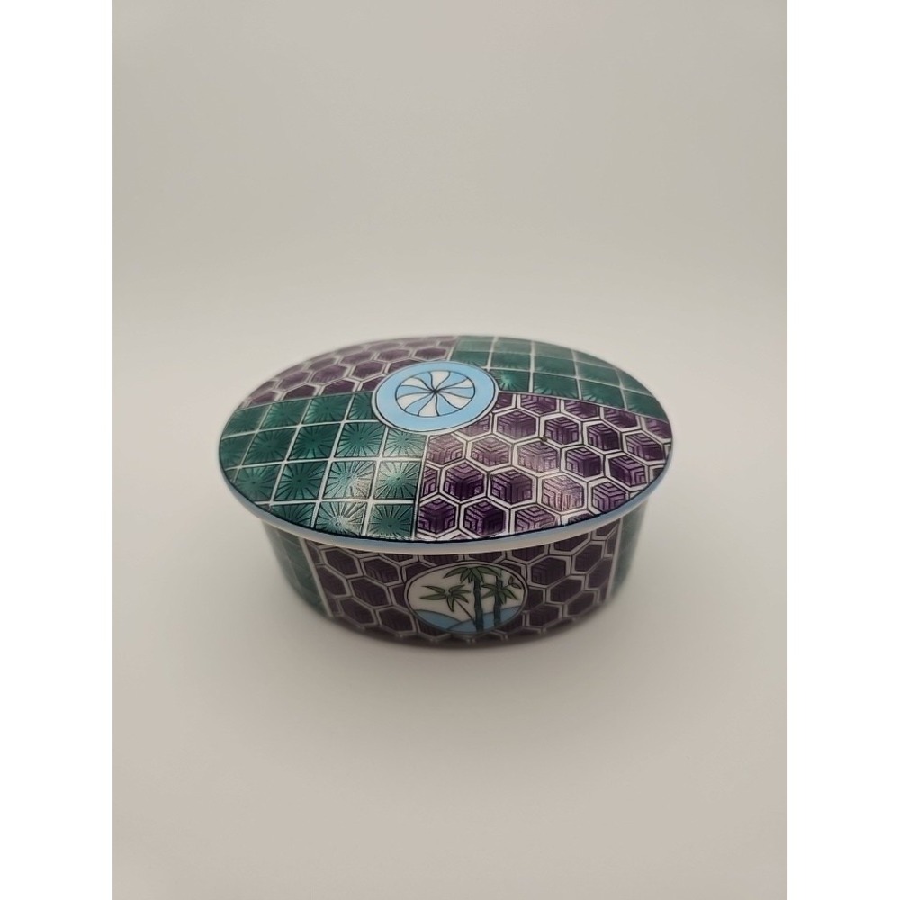 Ashibi Japan Hand‎ Painted Porcelain Multi Colored Patterned Vintage Trinket Box